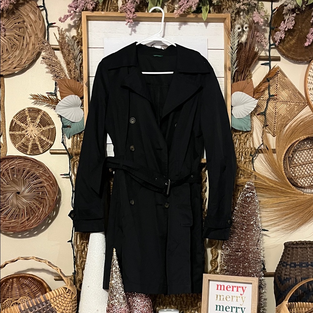 United colors of Benetton trench size 46
